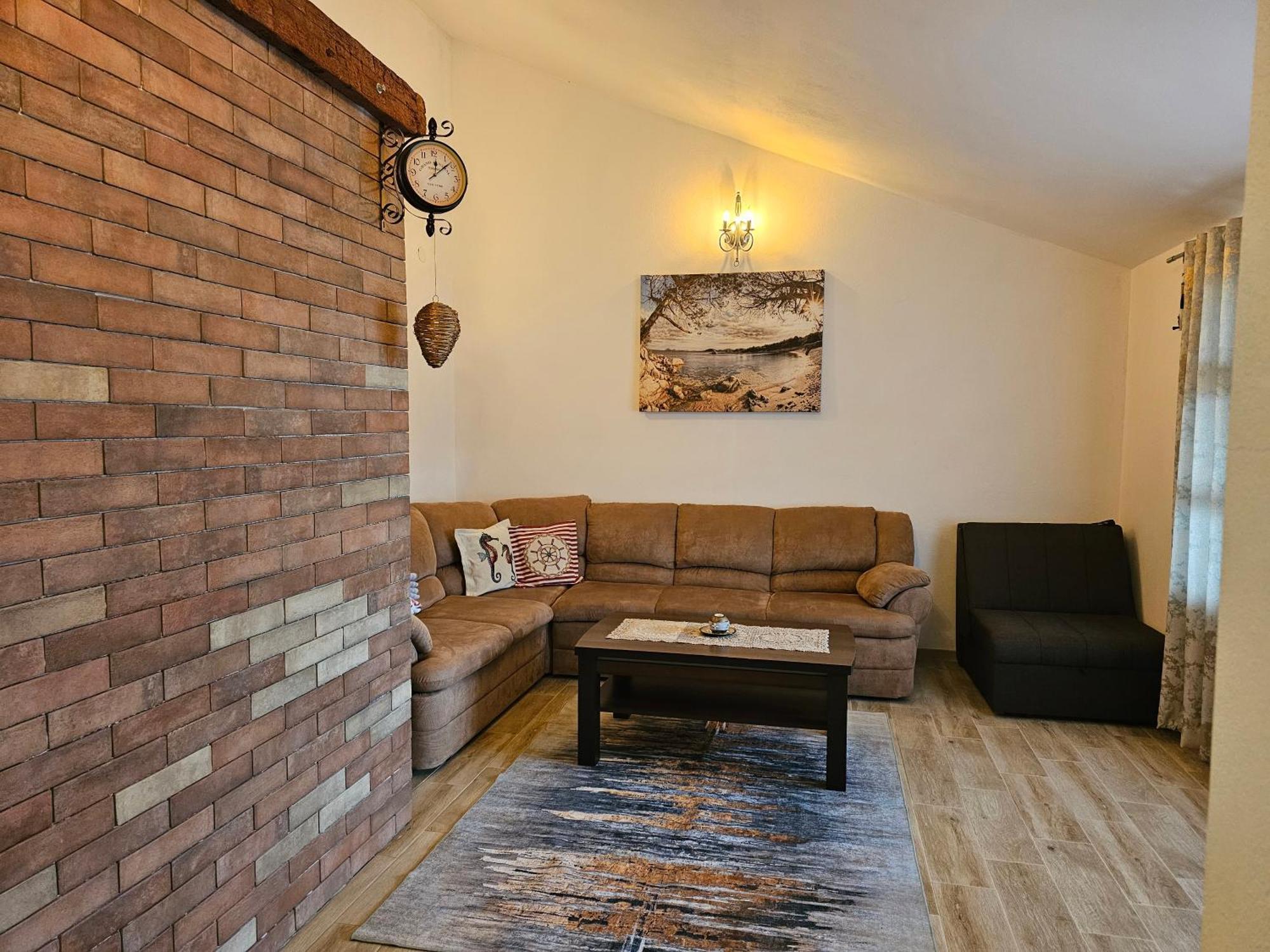 Apartments Nadja コトル 部屋 写真