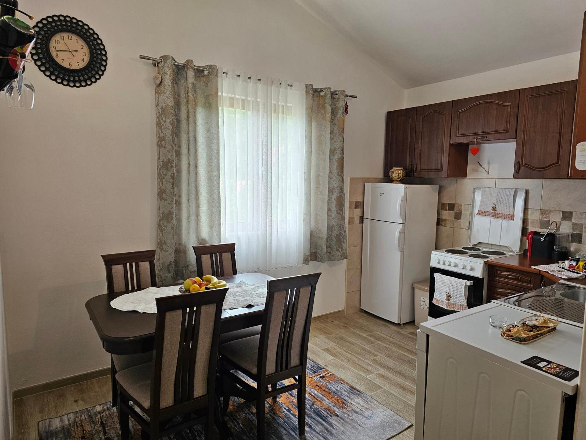 Apartments Nadja コトル 部屋 写真